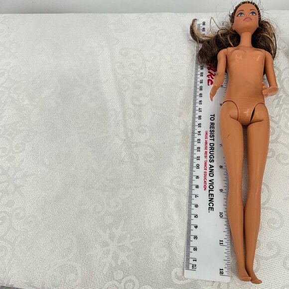 2016 Mattel Barbie Doll 11.5" Nude - Picture 3 of 3